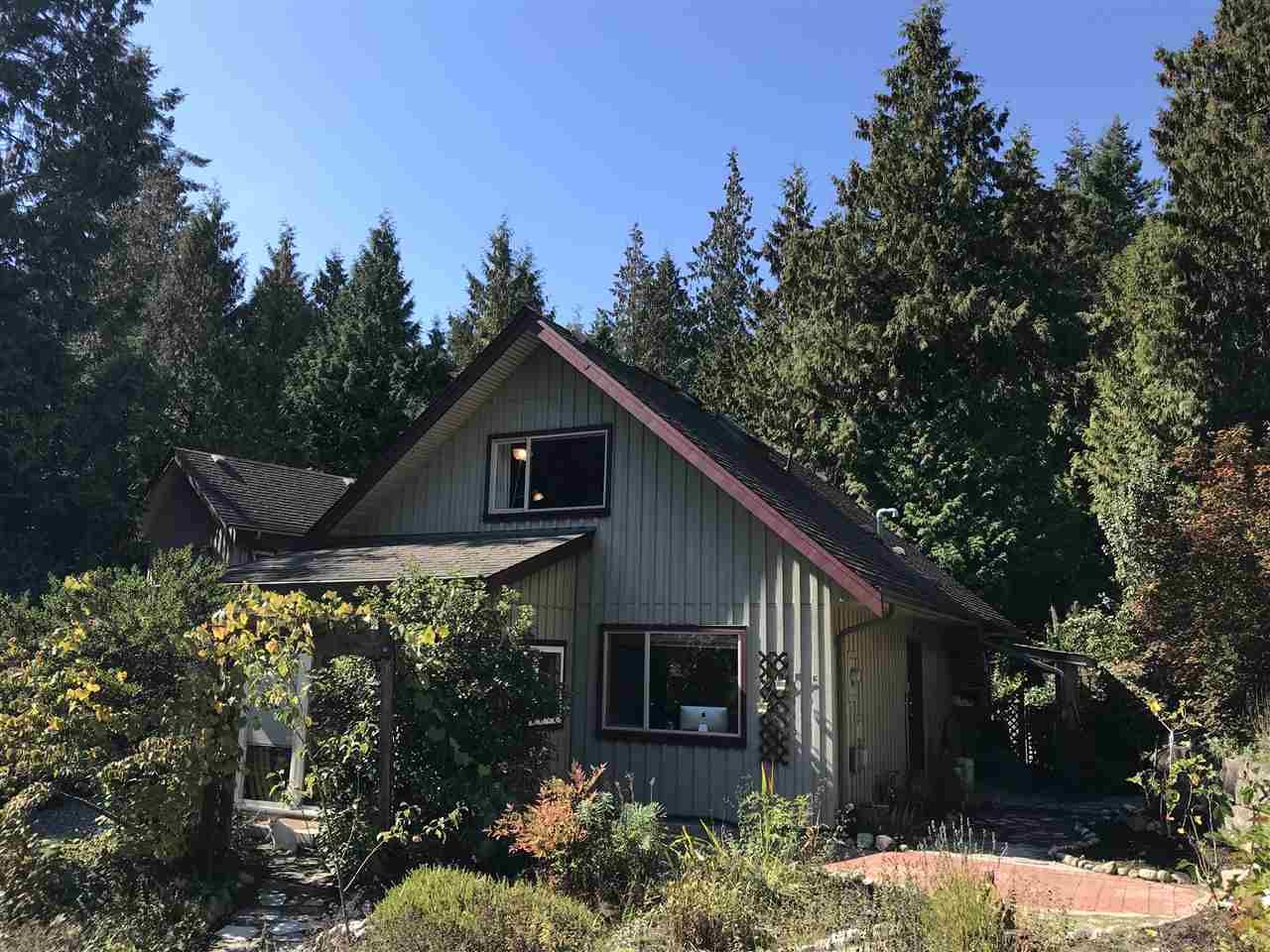 View our listing at 2 1131 EMERY RD in Roberts Creek